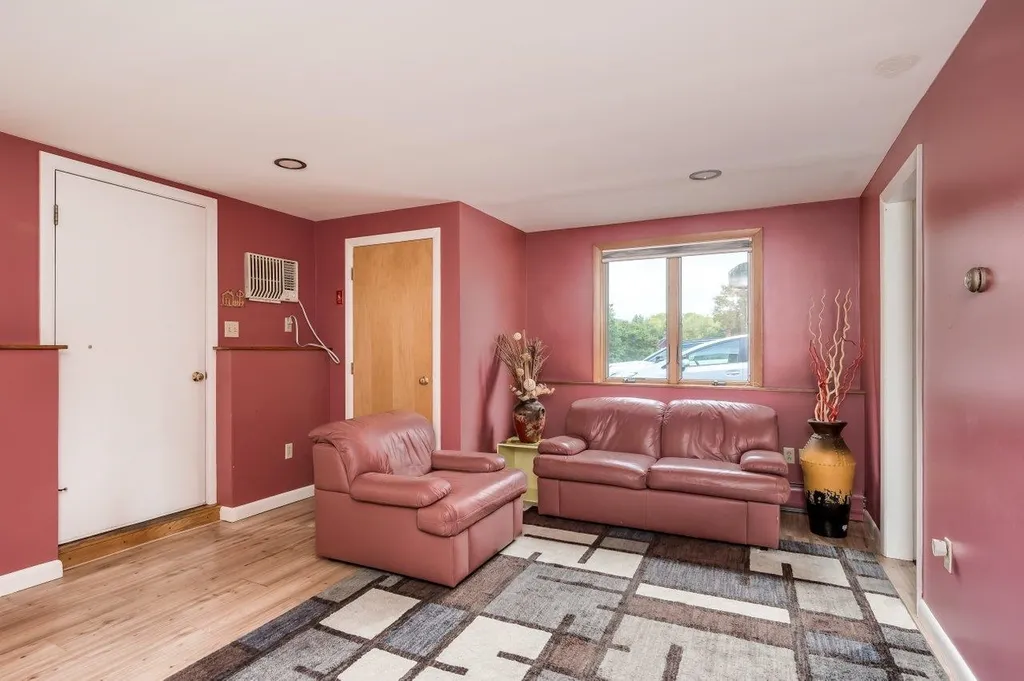 13 Littlehale Road Durham NH 03824