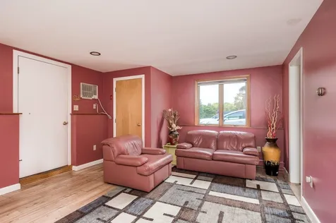 13 Littlehale Road Durham NH 03824