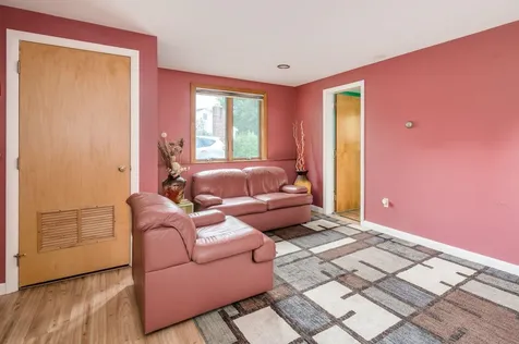 13 Littlehale Road Durham NH 03824