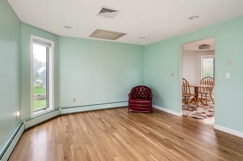 13 Littlehale Road Durham NH 03824