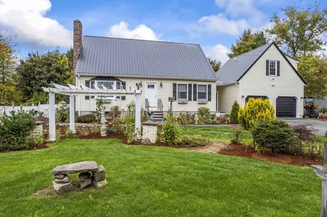 26 Ryan Circle Rochester NH 03867