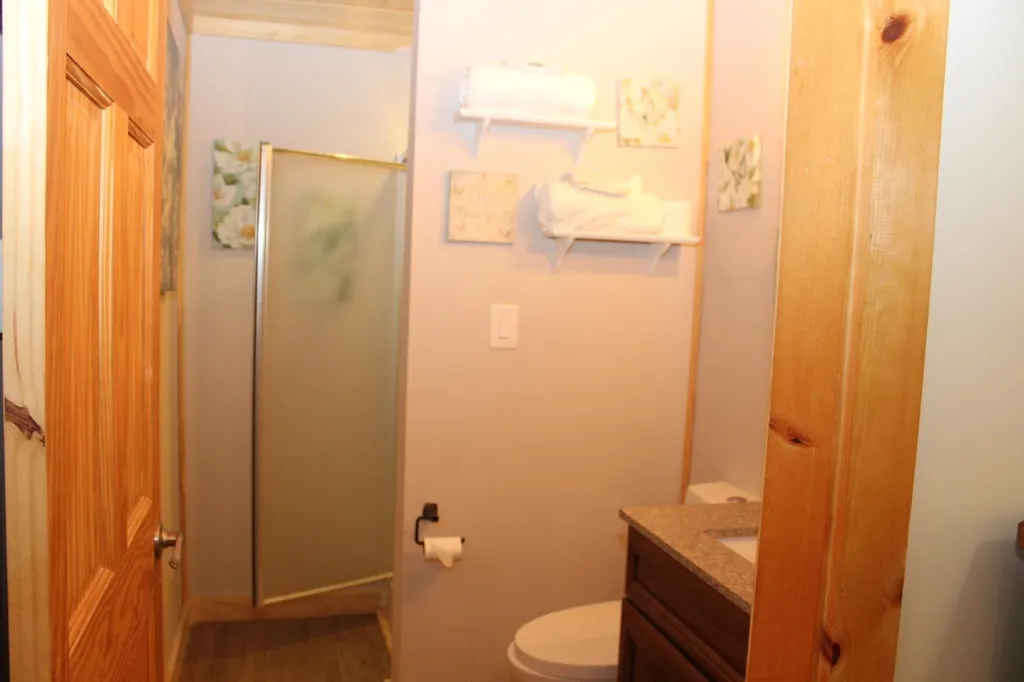 16 Falls Avenue Gilford NH 03249