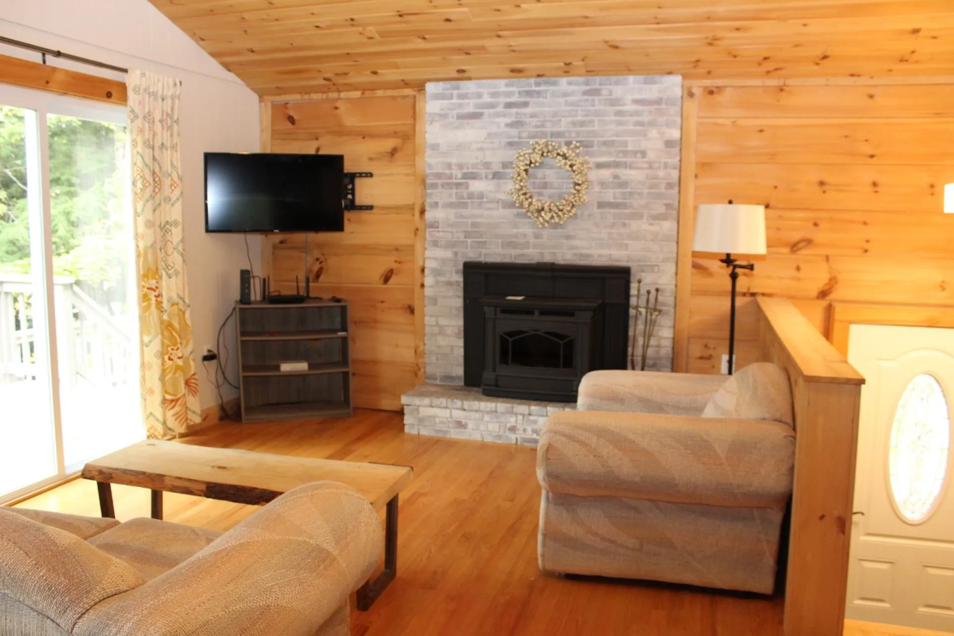 16 Falls Avenue Gilford NH 03249
