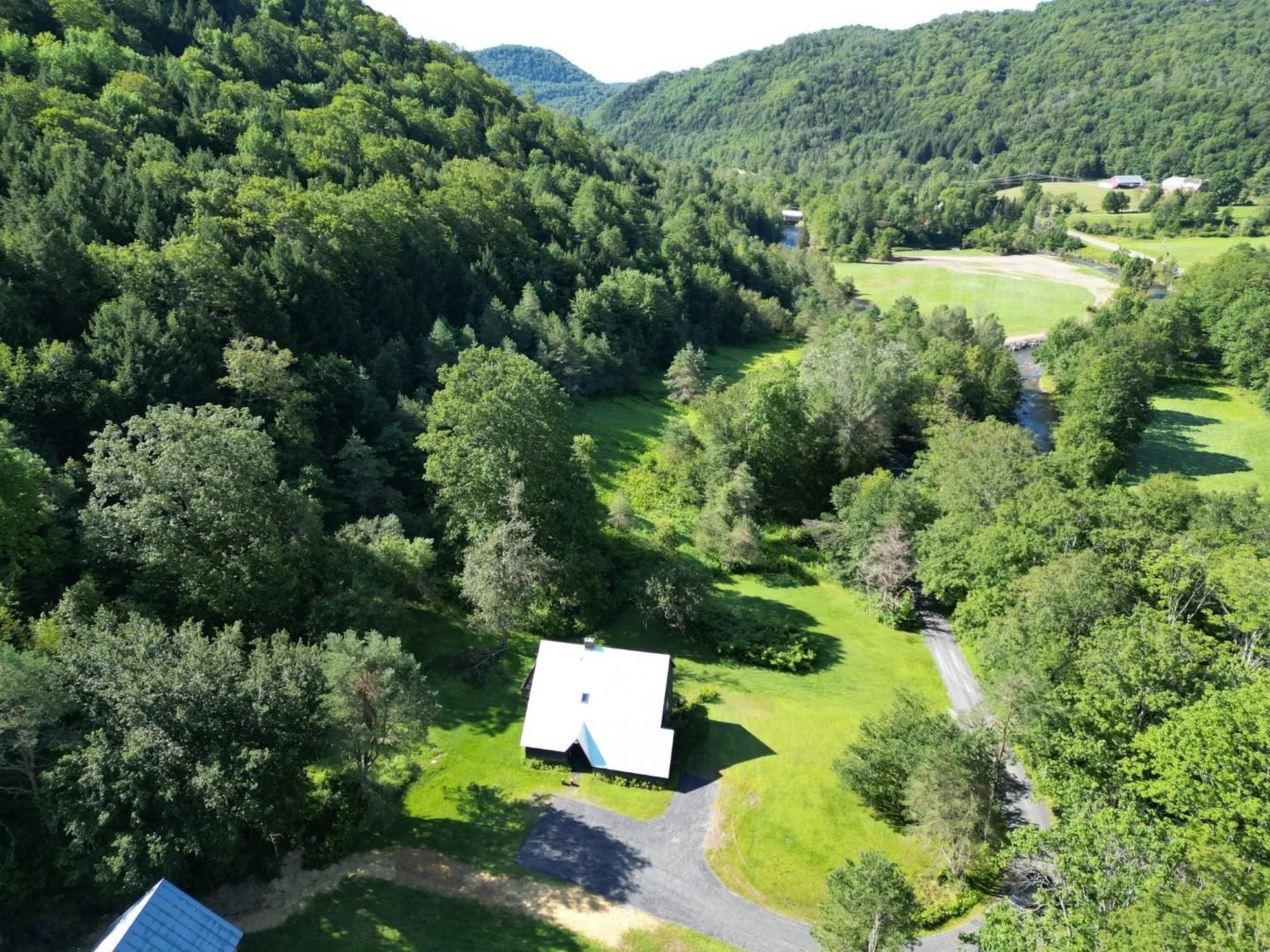 13 Moxley Road Chelsea VT 05038