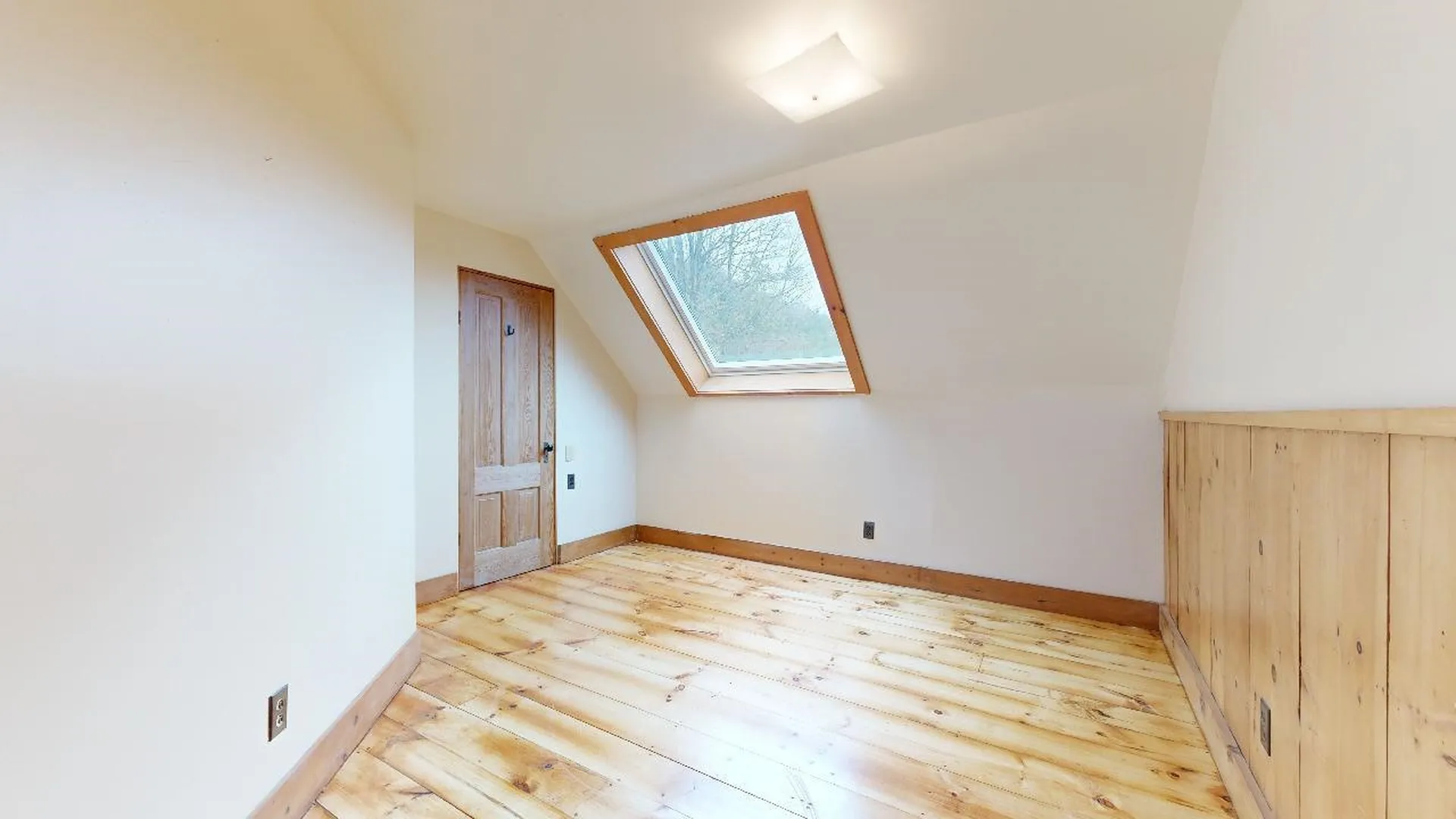 13 Moxley Road Chelsea VT 05038