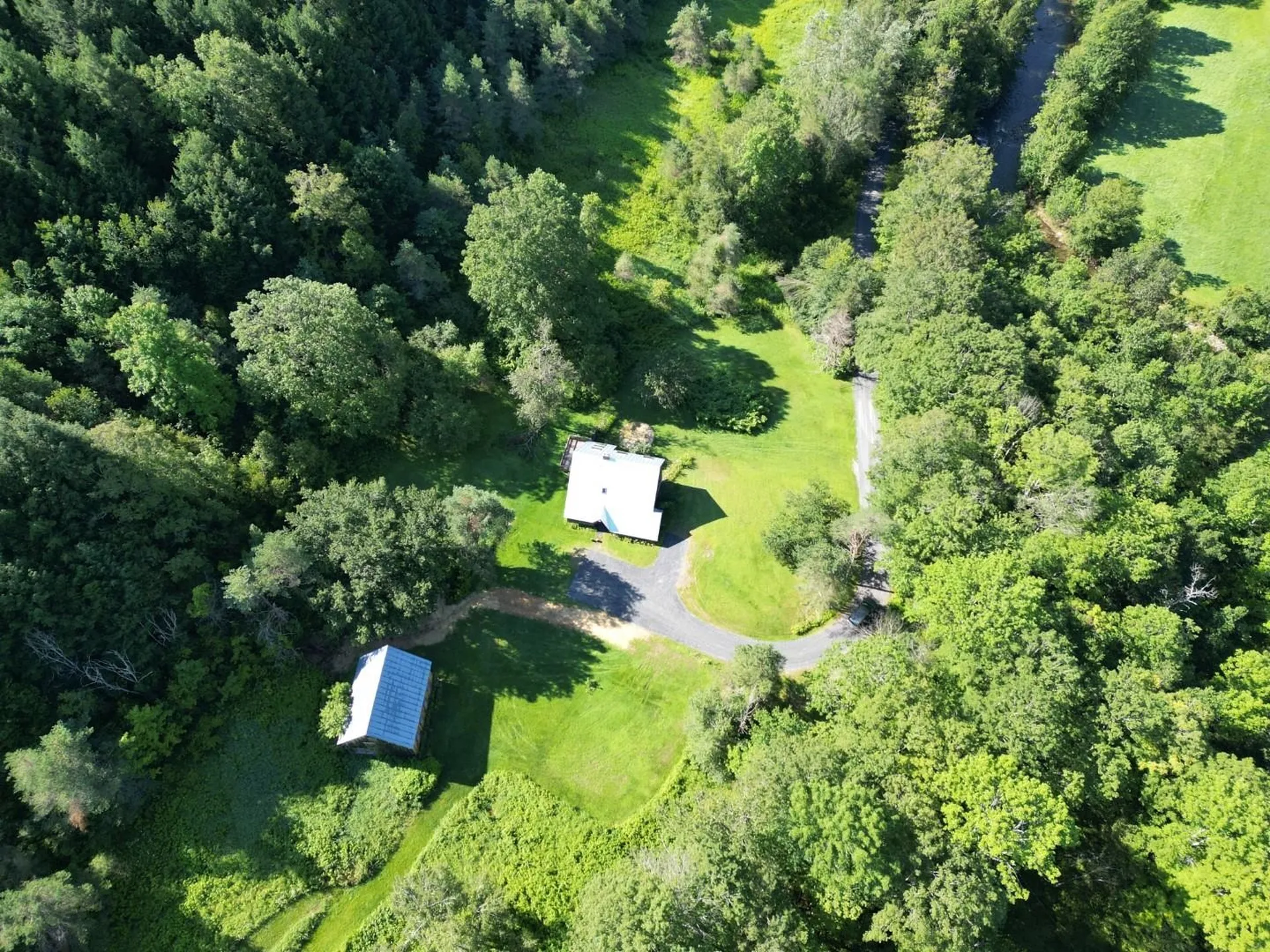 13 Moxley Road Chelsea VT 05038
