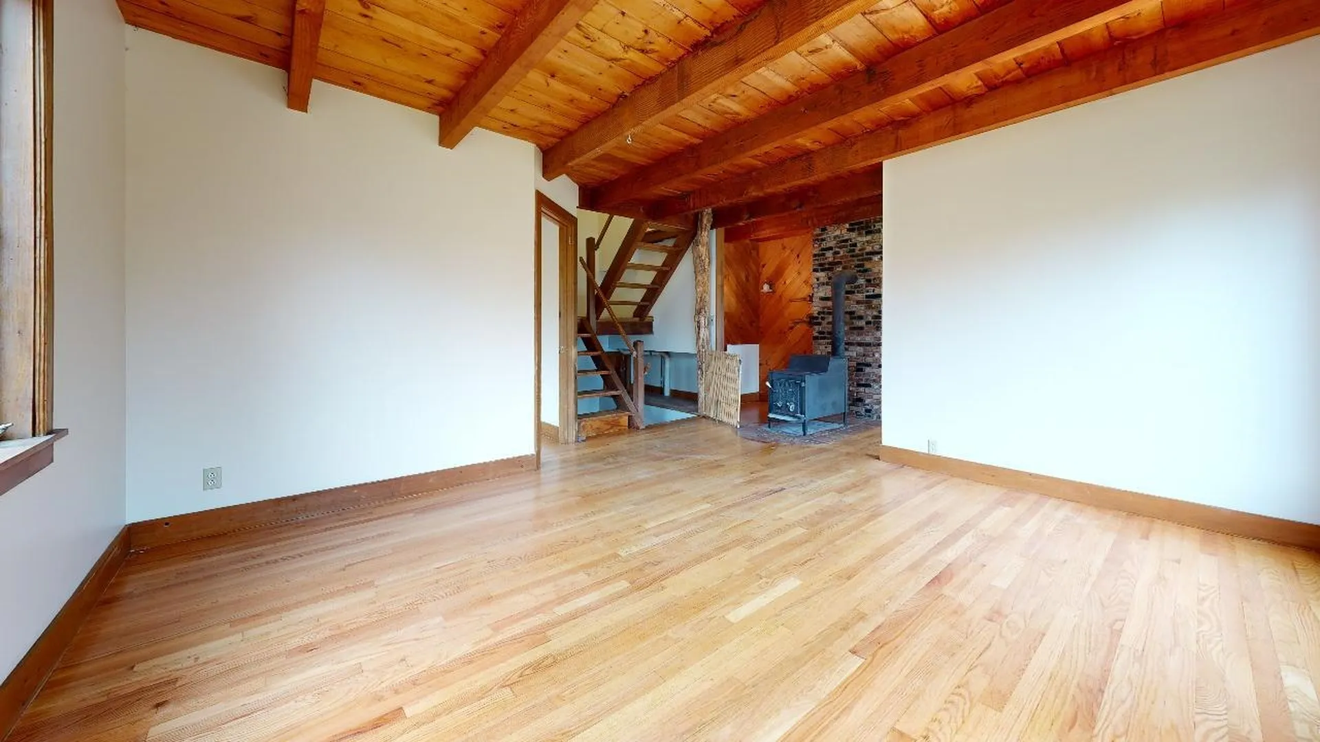 13 Moxley Road Chelsea VT 05038