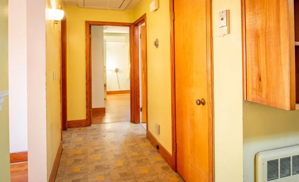 102 Burke Street Nashua NH 03060