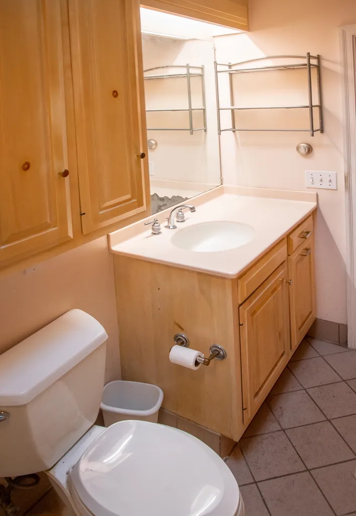102 Burke Street Nashua NH 03060