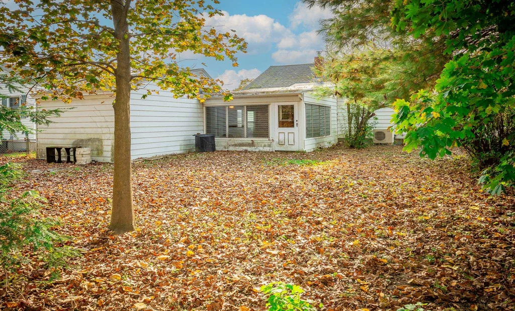 102 Burke Street Nashua NH 03060