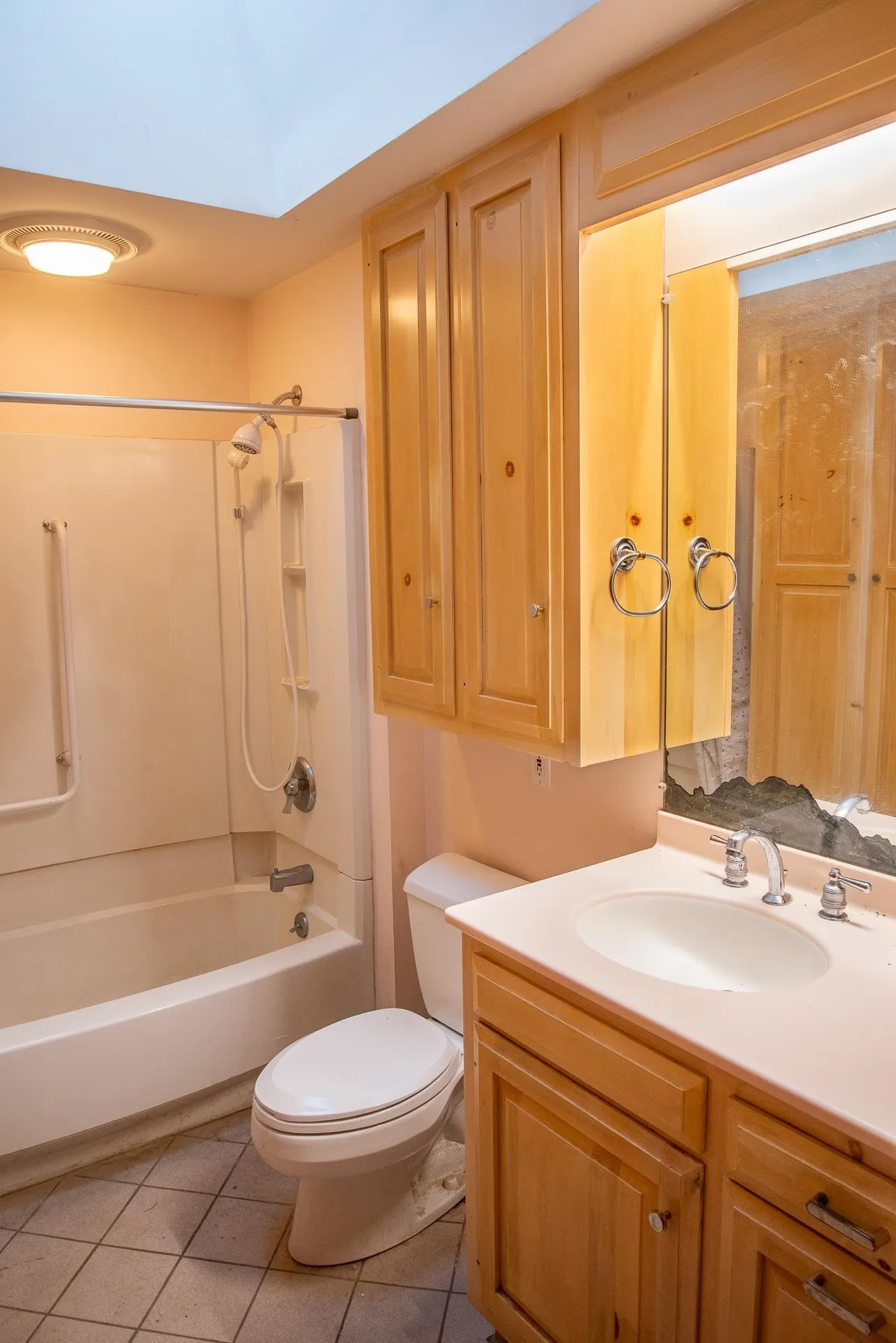 102 Burke Street Nashua NH 03060