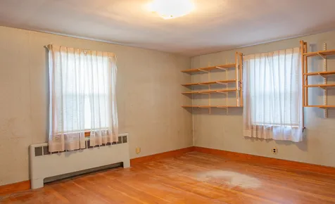 102 Burke Street Nashua NH 03060