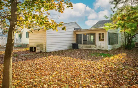 102 Burke Street Nashua NH 03060