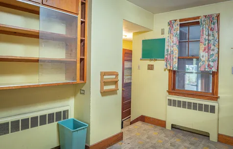 102 Burke Street Nashua NH 03060