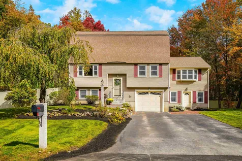 11 Gail Road Merrimack NH 03054