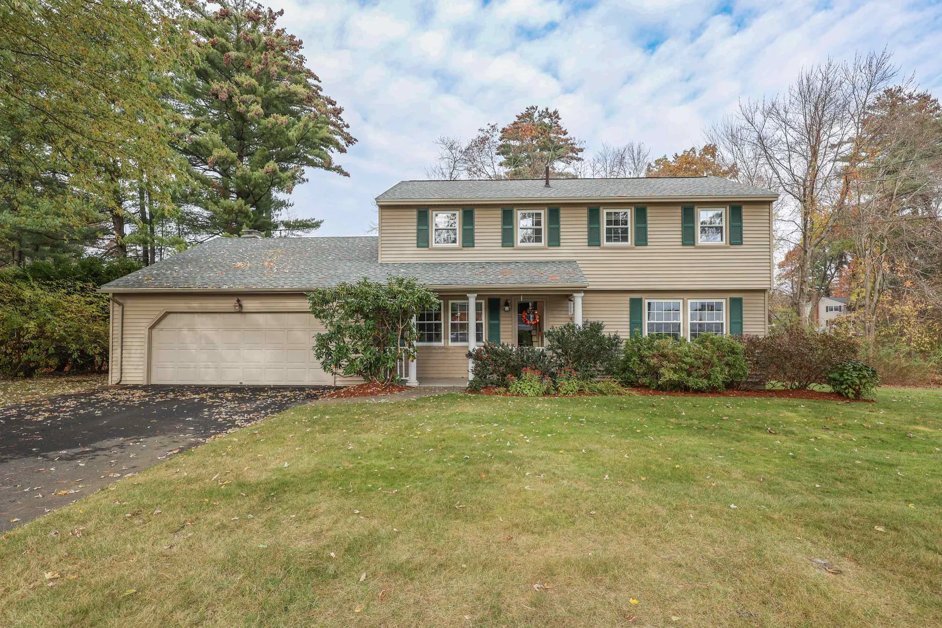 19 Alice Drive Nashua NH 03063