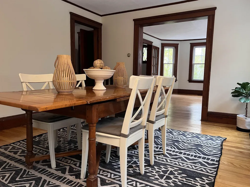 7 Perry Avenue Concord NH 03301