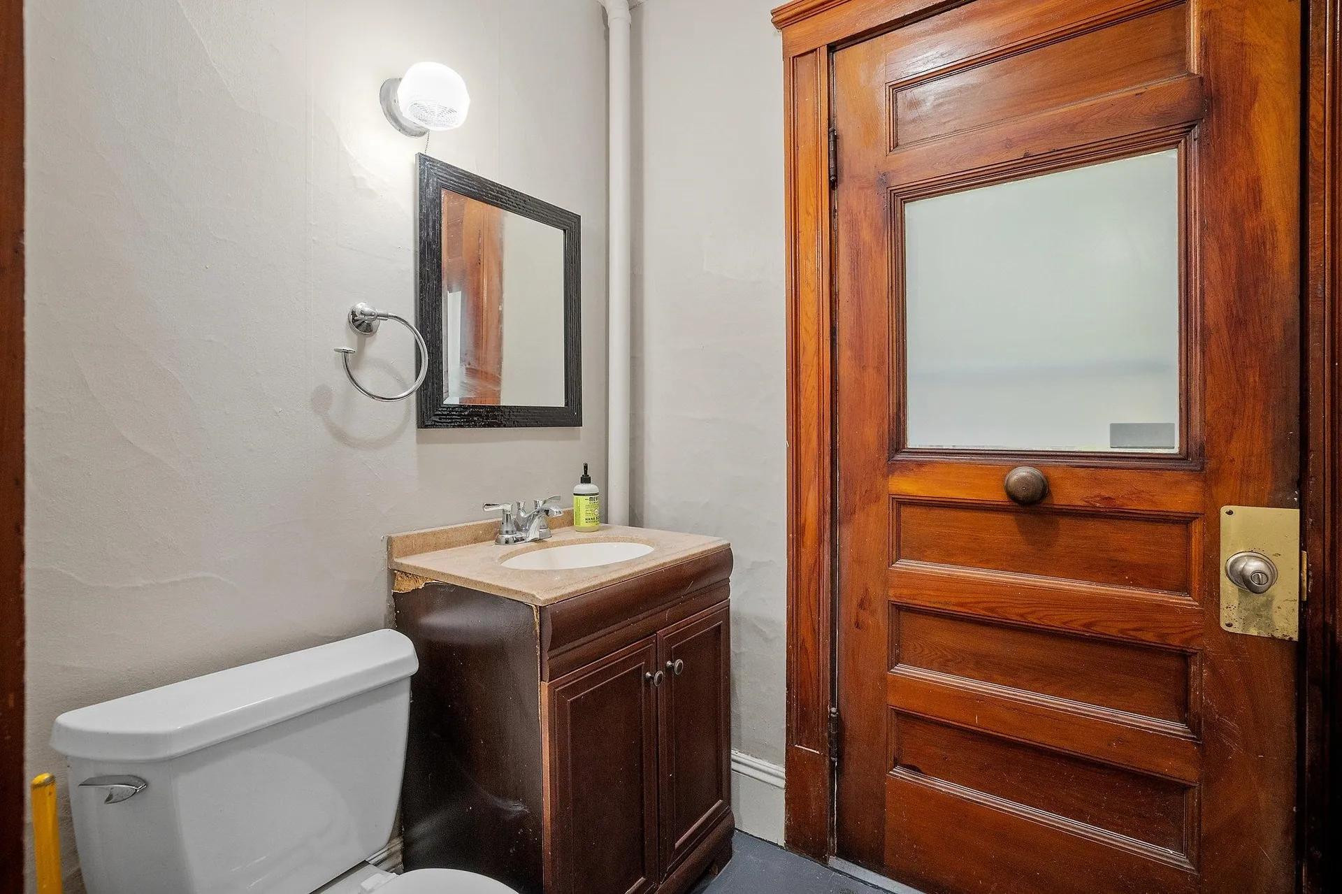 7 Perry Avenue Concord NH 03301