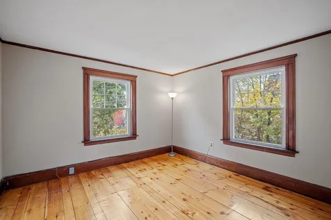 7 Perry Avenue Concord NH 03301