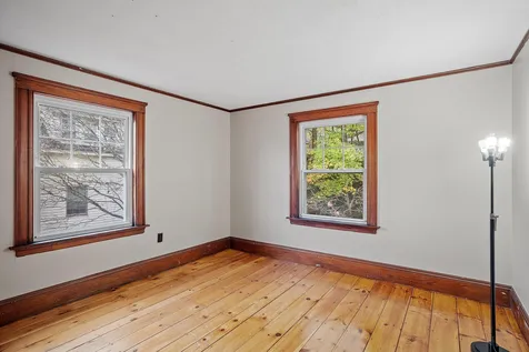 7 Perry Avenue Concord NH 03301