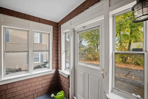 7 Perry Avenue Concord NH 03301
