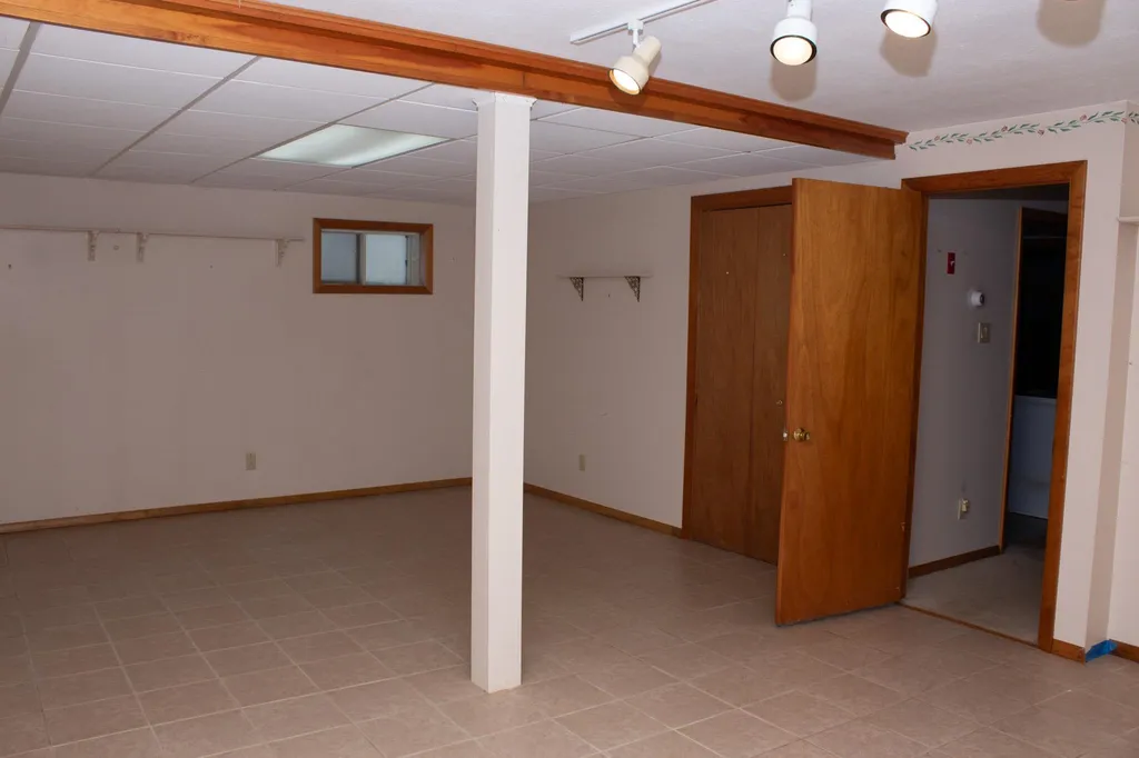 414 Bay Hill Road Northfield NH 03276