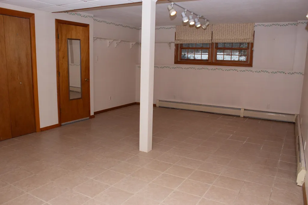414 Bay Hill Road Northfield NH 03276