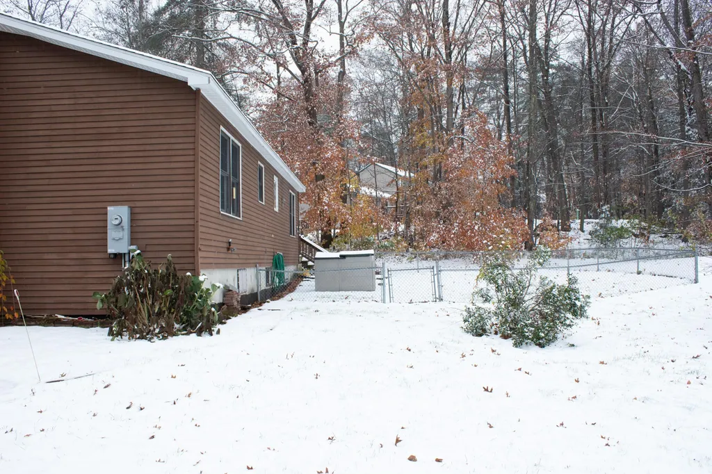 414 Bay Hill Road Northfield NH 03276