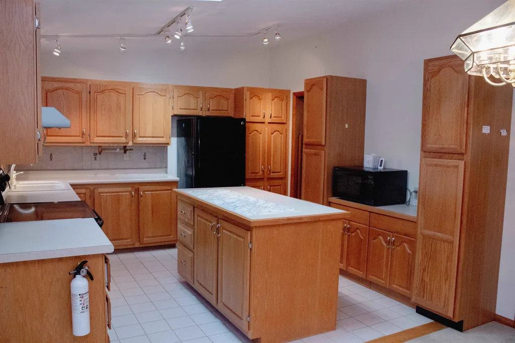 414 Bay Hill Road Northfield NH 03276