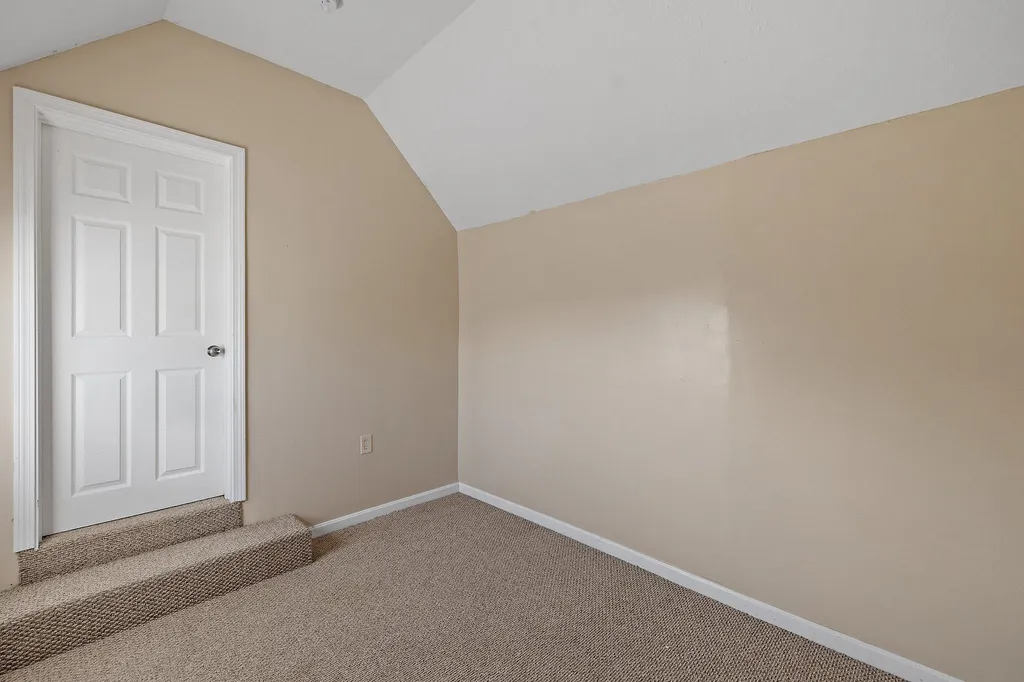 960 Clay Street Manchester NH 03103