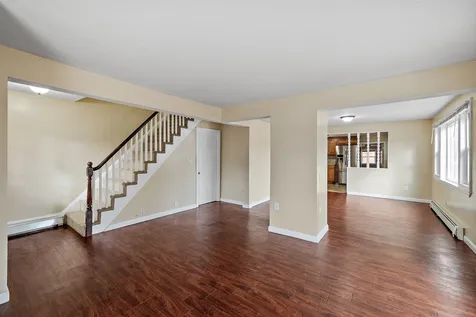 960 Clay Street Manchester NH 03103