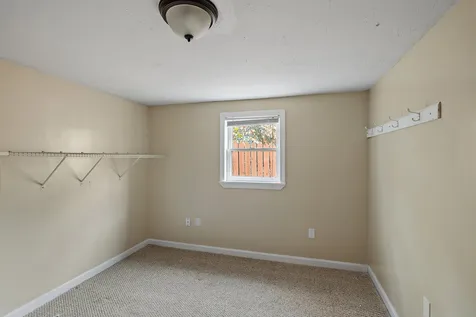 960 Clay Street Manchester NH 03103