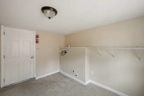 960 Clay Street Manchester NH 03103