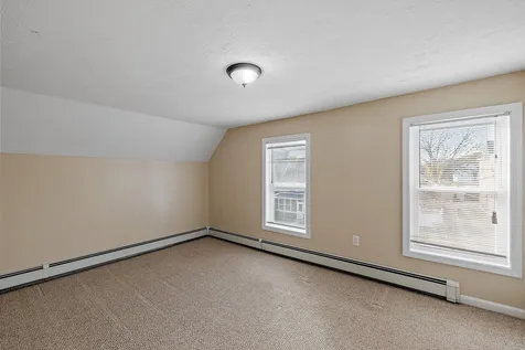 960 Clay Street Manchester NH 03103