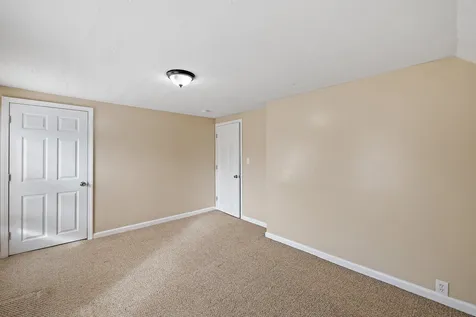 960 Clay Street Manchester NH 03103