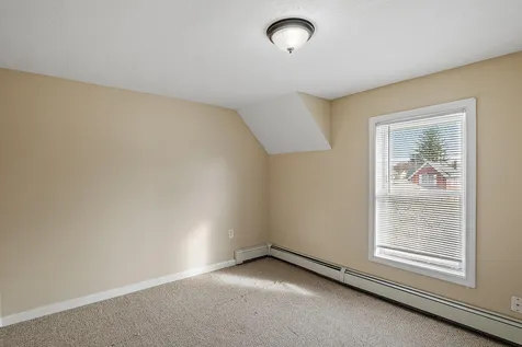 960 Clay Street Manchester NH 03103