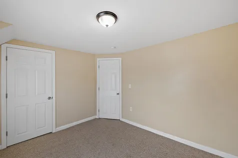 960 Clay Street Manchester NH 03103