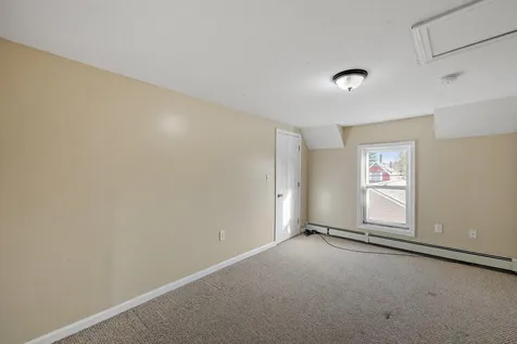 960 Clay Street Manchester NH 03103