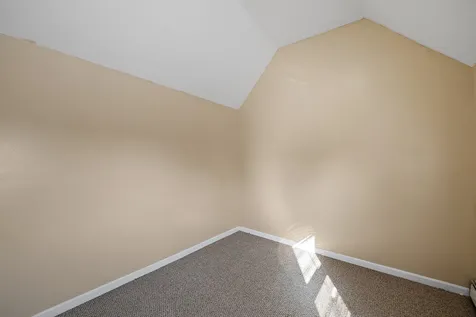 960 Clay Street Manchester NH 03103