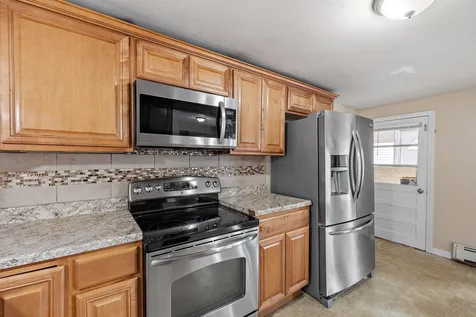 960 Clay Street Manchester NH 03103