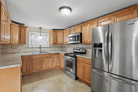 960 Clay Street Manchester NH 03103