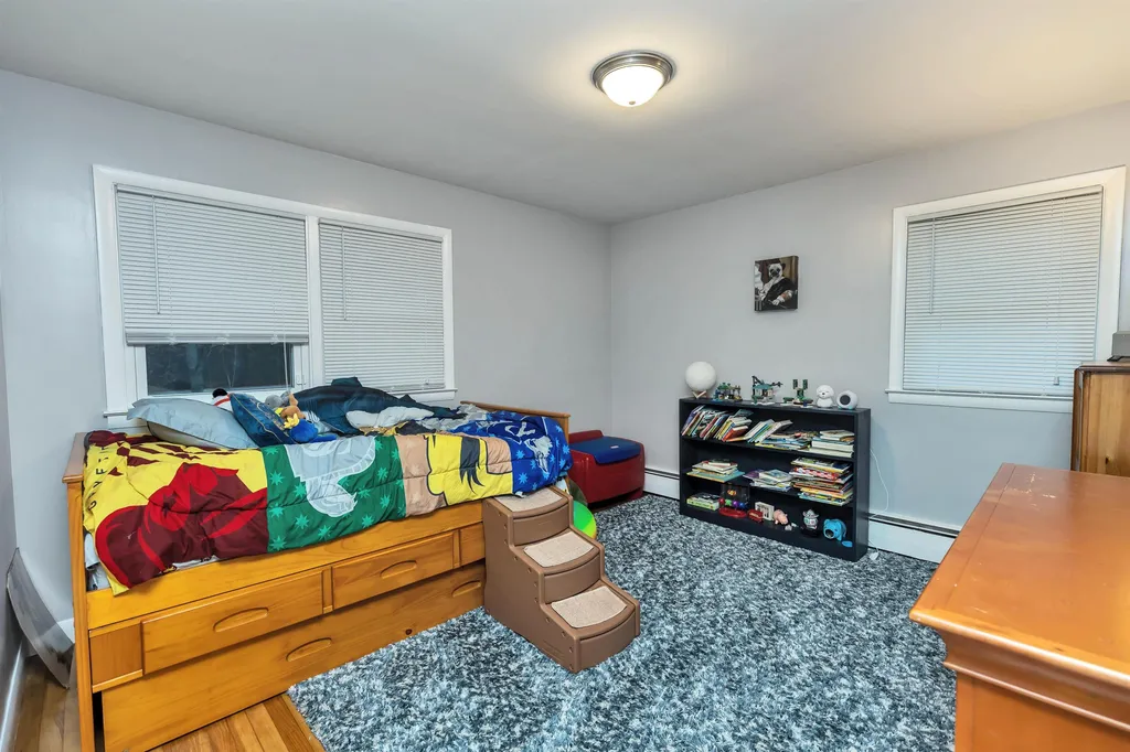 34 Sebbins Pond Drive Bedford NH 03110