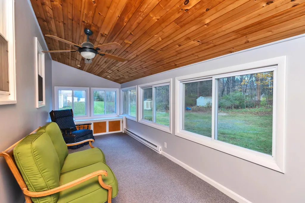 34 Sebbins Pond Drive Bedford NH 03110