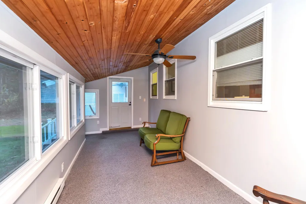 34 Sebbins Pond Drive Bedford NH 03110