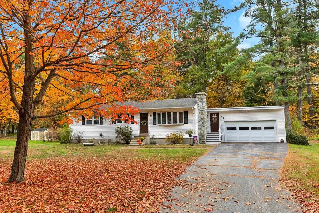 34 Sebbins Pond Drive Bedford NH 03110