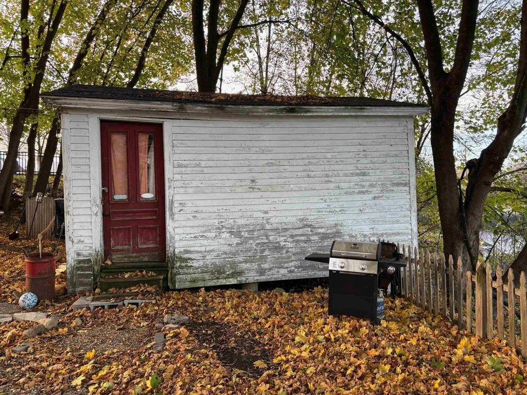 26 River Street Rochester NH 03867