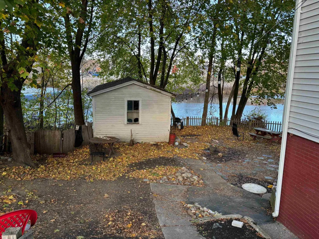 26 River Street Rochester NH 03867