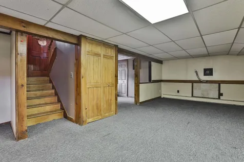 4 Viza Avenue Derry NH 03038
