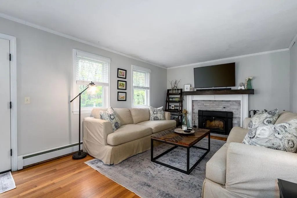 107 Dover Road Durham NH 03824