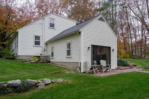107 Dover Road Durham NH 03824